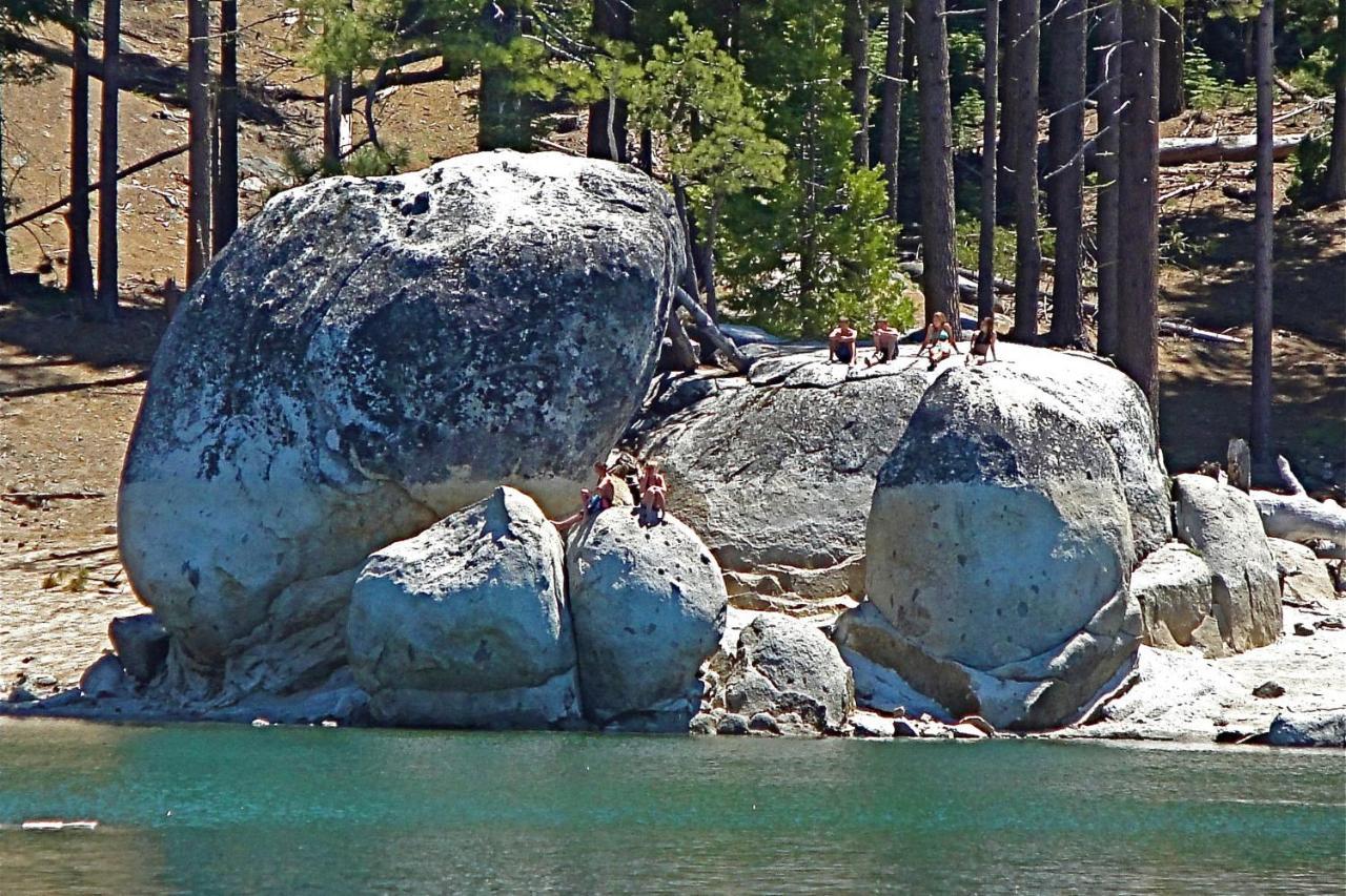 Comfort Lodge Shaver Lake Exterior photo